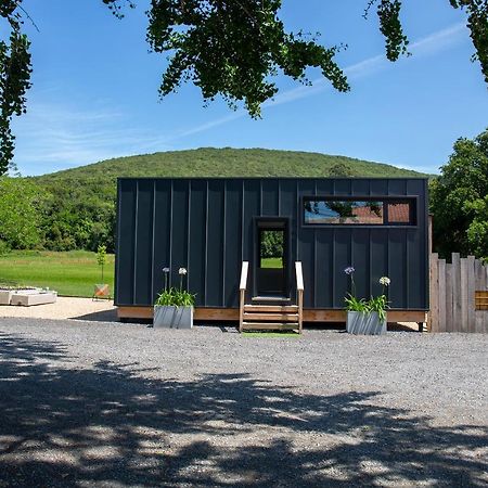 ארנוארו Vibe Luxury Cabins מראה חיצוני תמונה