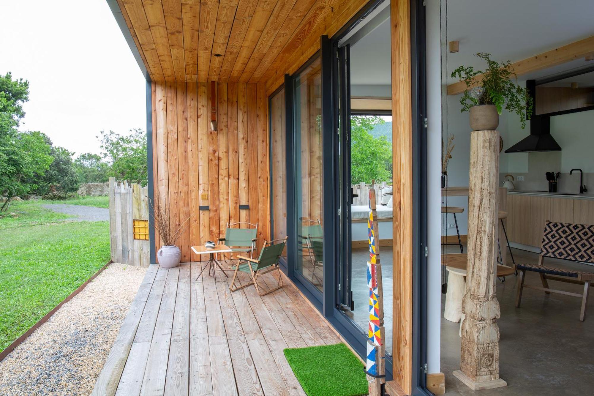 ארנוארו Vibe Luxury Cabins מראה חיצוני תמונה