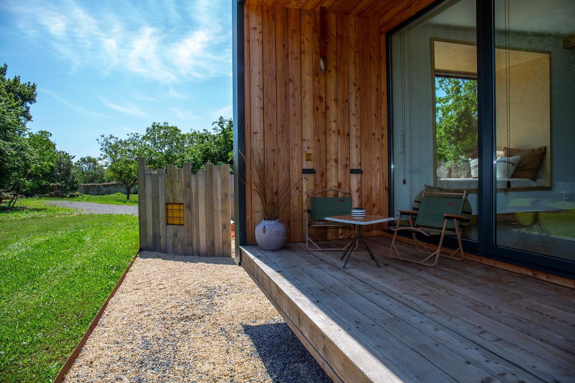 ארנוארו Vibe Luxury Cabins מראה חיצוני תמונה